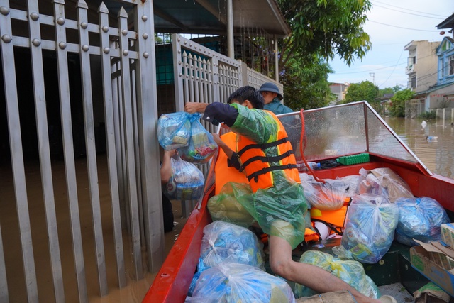 'Vựa rau' của TP.Yên Bái vẫn bị cô lập- Ảnh 5.