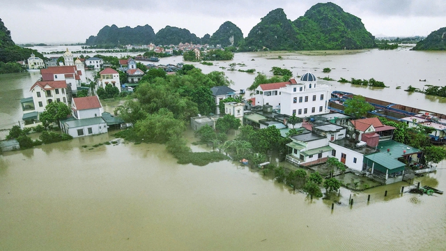 Nước sông Hoàng Long dâng cao, Chủ tịch tỉnh Ninh Bình phát lệnh di dân- Ảnh 1.