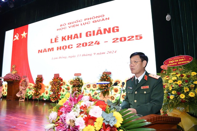 Học viện Lục quân khai giảng năm học mới với nhiều học viên đến từ nước ngoài- Ảnh 2.