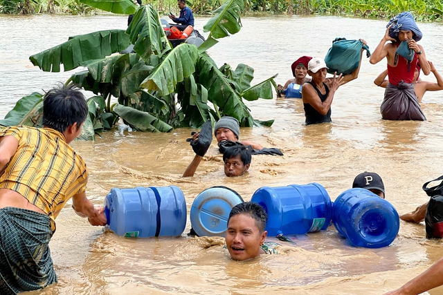 Bão Yagi gây lũ lụt làm ít nhất 74 người chết ở Myanmar- Ảnh 2.