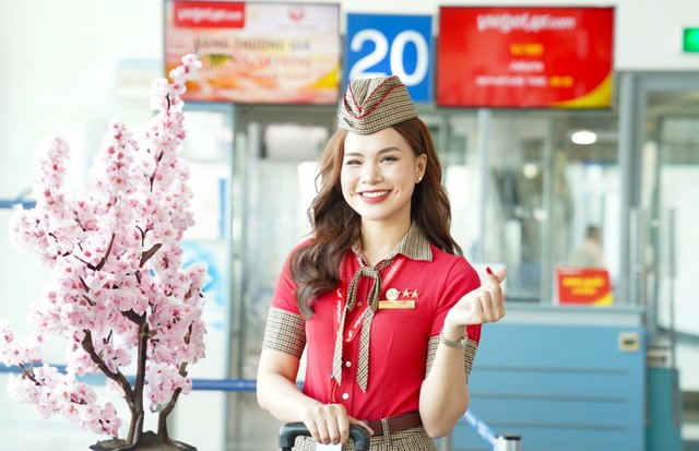 Vietjet mở bán sớm 2,6 triệu vé tết 2025, giá chỉ từ 890.000 đồng- Ảnh 1.