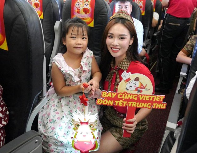 Vietjet dành tặng các bạn nhỏ Tết Trung thu ấm áp- Ảnh 11.