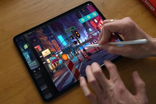 Cập nhật iPadOS 18 có thể khiến iPad Pro thành 'cục gạch'- Ảnh 1.