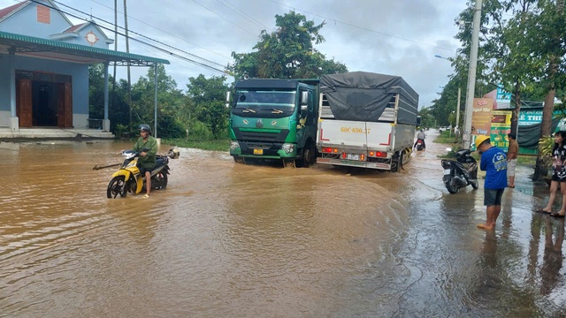 Lâm Đồng: Mưa lớn kéo dài gây ngập ở Đạ Huoai- Ảnh 3.