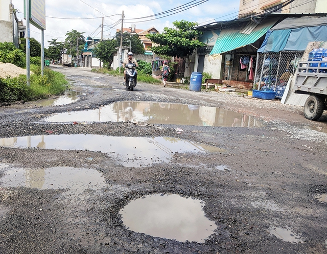 Đường xuống cấp trầm trọng- Ảnh 1.