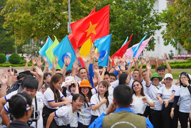 'Những bước chân vì cộng đồng’ chào mừng đại hội của thanh niên Đồng Nai- Ảnh 7.