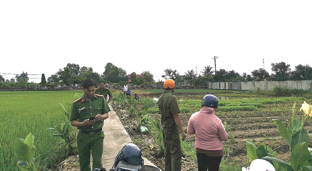 Nghi án treo cổ tự tử vì bị siết nợ- Ảnh 1.