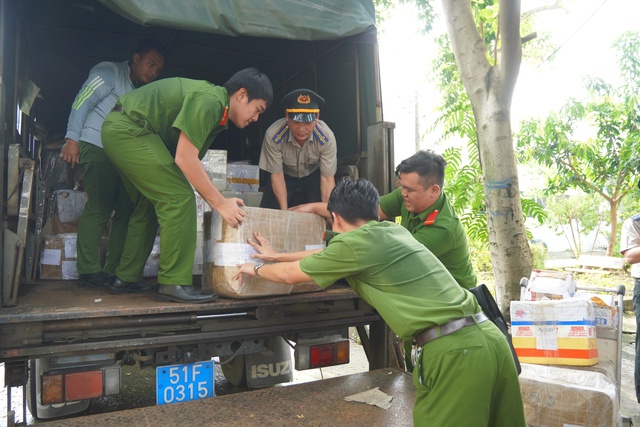 Cận cảnh tiêu hủy hơn 1,3 tấn ma túy trong các vụ án tại TP.HCM- Ảnh 3.