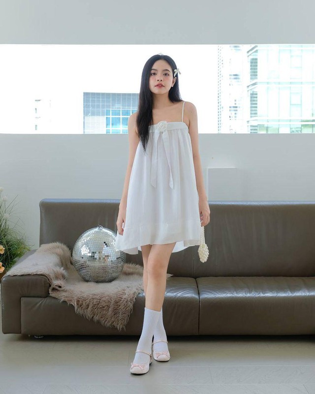 Hóa nàng thơ ngọt ngào và quyến rũ với đầm babydoll- Ảnh 1.