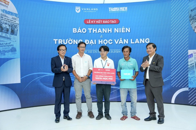 Sinh viên chất lượng cao Trường ĐH Văn Lang đến Báo Thanh Niên 'thực chiến' nghề nghiệp- Ảnh 10.