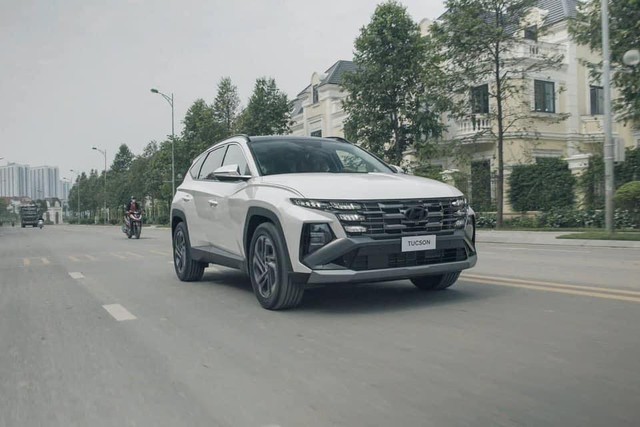 Hyundai Tucson 2024 lộ ảnh chạy thử tại Việt Nam- Ảnh 4.