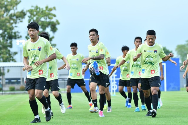 ‘Phá vỡ’ kết cấu giải quốc nội, Thái Lan lộ rõ quyết tâm vô địch AFF Cup- Ảnh 1.