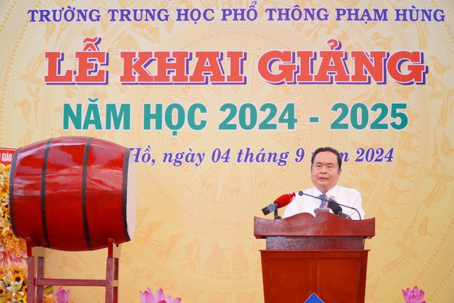 Chủ tịch Quốc hội Trần Thanh Mẫn: Ngành giáo dục Vĩnh Long là điểm sáng cả nước- Ảnh 1.