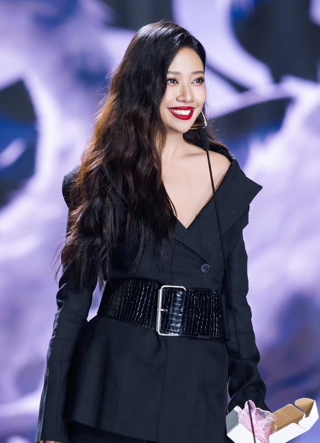 Nhan sắc 3 cô gái cao 1,8m ở Miss Universe Vietnam- Ảnh 5.