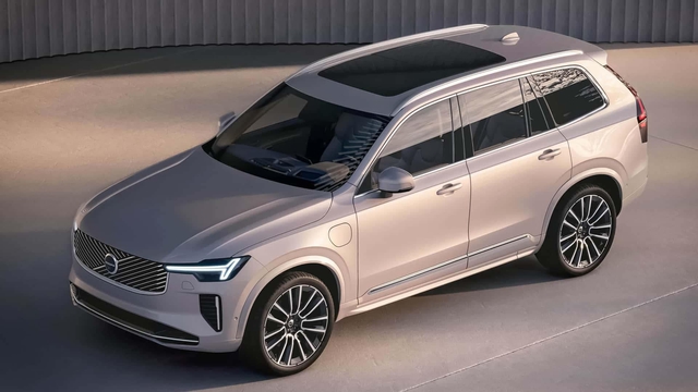 Volvo XC90 2025 tân trang ngoại hình, cải tiến động cơ hybrid- Ảnh 1.