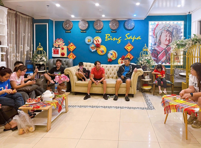 Sa Pa sạt lở, nhiều chủ khách sạn mở cửa cho người dân ở miễn phí- Ảnh 3. Sa Pa sạt lở, nhiều chủ khách sạn mở cửa cho người dân ở miễn phí- Ảnh 3.