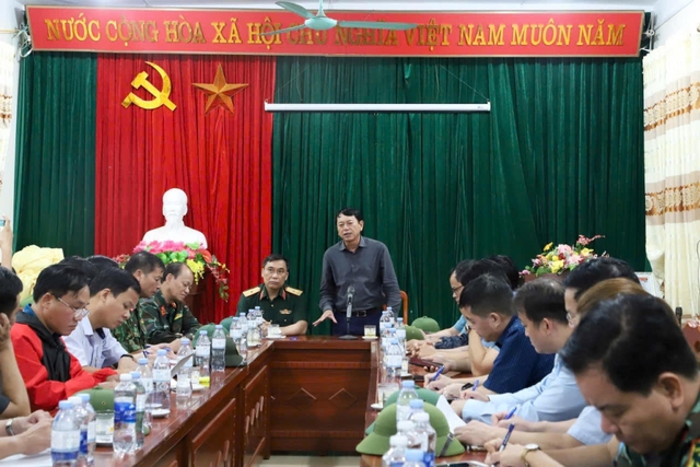 Ít nhất 7 người chết trong vụ sạt lở vùi lấp xe ở Cao Bằng- Ảnh 2.