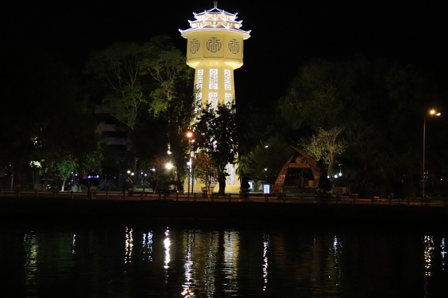  Cần tu sửa tháp nước biểu tượng của người dân Phan Thiết- Ảnh 2.