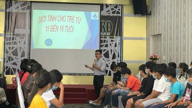 TP.HCM báo động tình trạng lây nhiễm HIV: Kiểm soát lây nhiễm trong nhóm MSM- Ảnh 1.