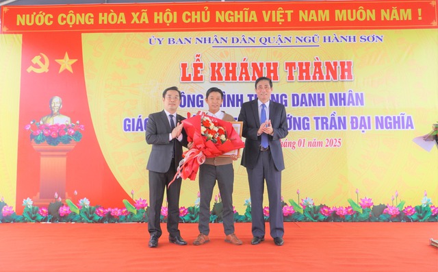 tượng danh nhân