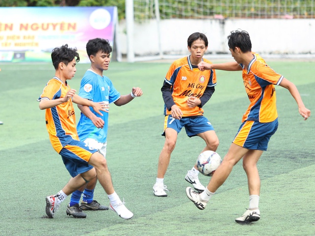 Trường CĐ Du lịch Nha Trang 4-0 Trường ĐH Thái Bình Dương: Thắng dễ- Ảnh 1.