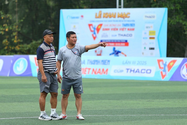 Trường ĐH Quy Nhơn 2-1 Trường CĐ Du lịch Nha Trang: Tân binh giành chiến thắng- Ảnh 3.