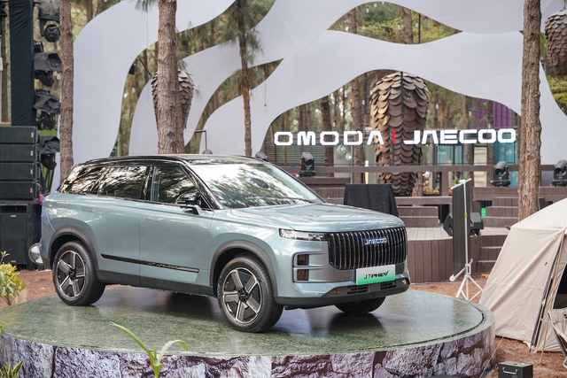 Jaecoo J7 chính thức được ra mắt với hai phiên bản: J7 Flagship và J7 PHEV Flagship