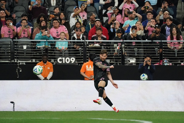 Messi thực hiện nhiều quả phạt cho Inter Miami