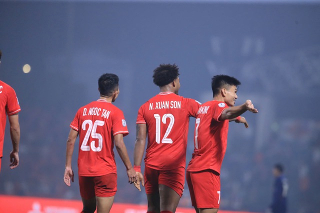 Hành trình tiến sát đến ngôi vô địch AFF Cup của Việt Nam: Rất gay cấn - Ảnh 1.