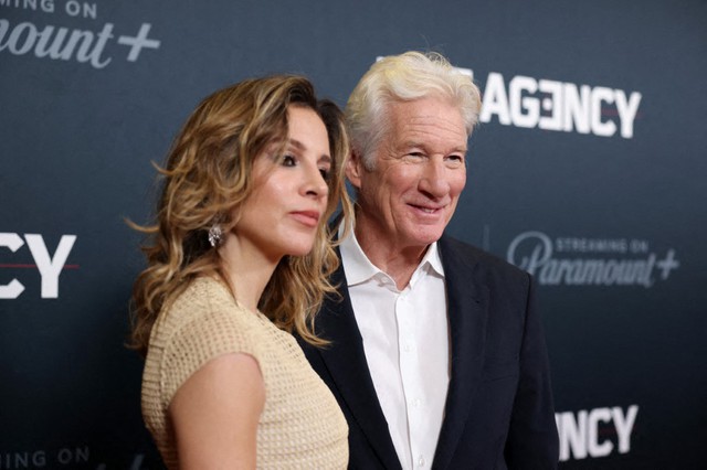 Richard Gere đang 'hạnh phúc hơn bao giờ hết' bên vợ trẻ hơn 34 tuổi- Ảnh 1.