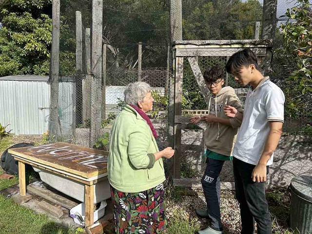 Chuyện tử tế: Lớp dạy tiếng Anh miễn phí cho học sinh vùng quê- Ảnh 4.