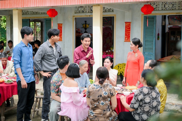 Vũ Mạnh Cường nói gì khi 'đối đầu' NSƯT Hạnh Thúy trong phim tết?- Ảnh 2. Vũ Mạnh Cường nói gì khi 'đối đầu' NSƯT Hạnh Thúy trong phim tết?- Ảnh 2.