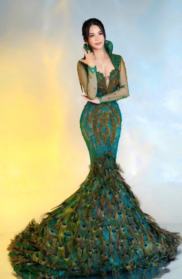 Chân dung Nguyễn Thị Phương Lý - Á hậu 1 Hoa hậu Doanh nhân Á - Âu- Ảnh 3. Chân dung Nguyễn Thị Phương Lý - Á hậu 1 Hoa hậu Doanh nhân Á - Âu- Ảnh 3.