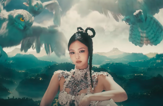 Jennie (BlackPink) diện đồ của thương hiệu Việt trong MV mới- Ảnh 4.