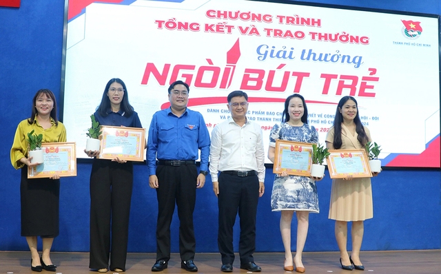 Phóng viên Báo 'Thanh Niên' đạt giải A Giải thưởng 'Ngòi bút trẻ'- Ảnh 1.