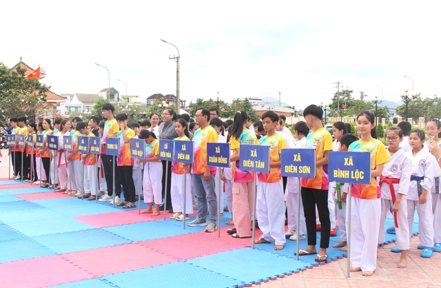 Hơn 140 VĐV tham dự giải Karate các nhóm tuổi Thiếu niên - Nhi đồng huyện Diên Khánh năm 2025