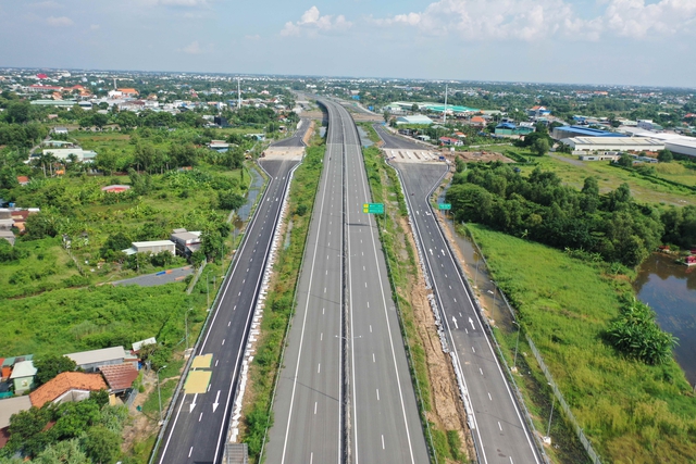 Nhộn nhịp mở đường, thông cầu đón tết- Ảnh 3.