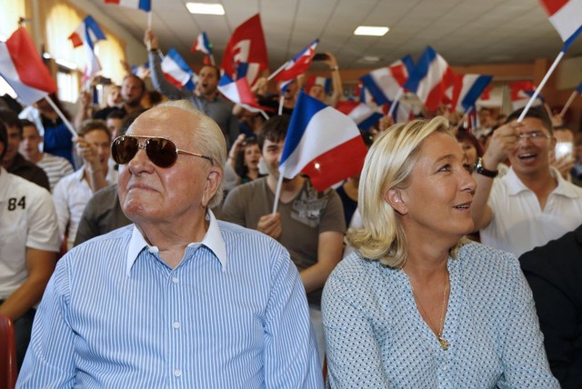 Jean-Marie Le Pen - nhà sáng lập đảng cực hữu Pháp qua đời- Ảnh 2.