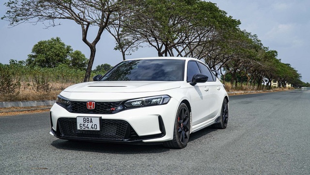 Honda Civic Type R tại Việt Nam tăng giá, lên mức gần 3 tỉ đồng- Ảnh 1.