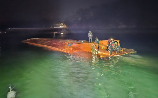 Một công dân Việt Nam thiệt mạng trong vụ lật tàu tại Hàn Quốc- Ảnh 1.