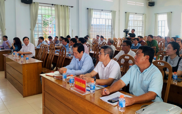 Đoàn ĐBQH tỉnh Lâm Đồng: Đưa ý kiến 'nóng' của cử tri đến nghị trường Quốc hội - Ảnh 3. Đoàn ĐBQH tỉnh Lâm Đồng: Đưa ý kiến 'nóng' của cử tri đến nghị trường Quốc hội - Ảnh 3.