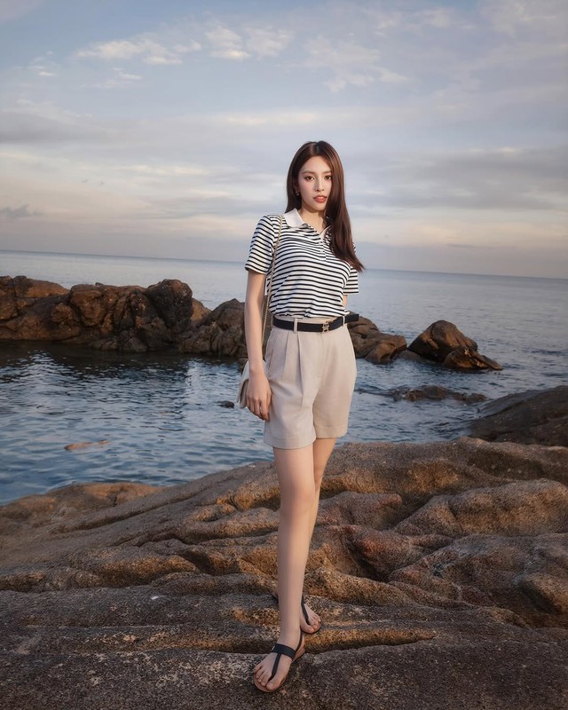 Hóa nàng thơ cổ điển cùng bản phối với áo kẻ ngang- Ảnh 3.