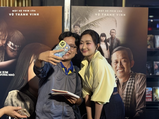 Phương Lan: Sau biến cố tôi không muốn xây dựng tổ ấm để nương tựa... - Ảnh 1. Phương Lan: Sau biến cố tôi không muốn xây dựng tổ ấm để nương tựa... - Ảnh 1.