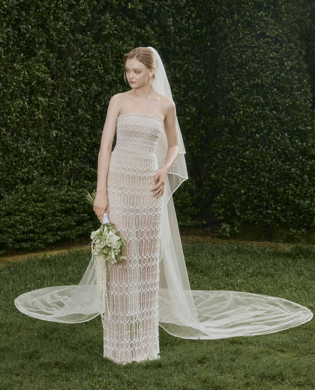 Váy cưới lãng mạn cho quý cô hiện đại trong mùa thu 2025 - Ảnh 3.