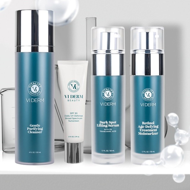 B&iacute; quyết trẻ h&oacute;a da tuổi 30+: Vi Derm Retinol Age-Defying Treatment Moisturizer c&oacute; hiệu quả? - Ảnh 2.