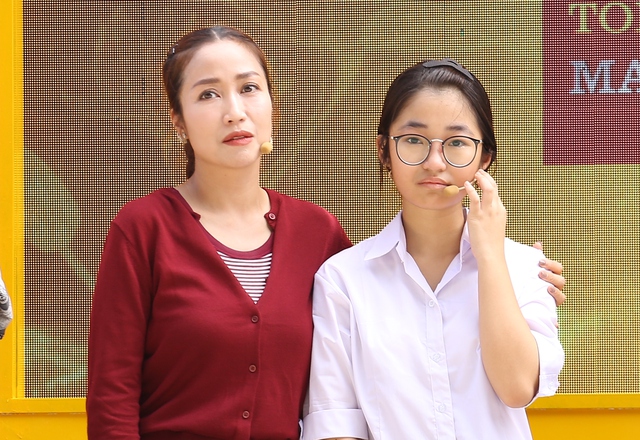 Ốc Thanh Vân bật khóc trải lòng về nỗi niềm khi làm mẹ - Ảnh 1.