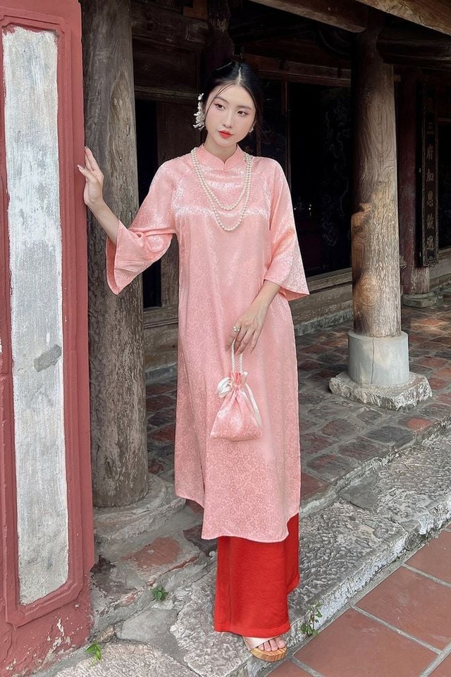 Vải gấm, đỉnh cao của thời trang tinh tế- Ảnh 7.