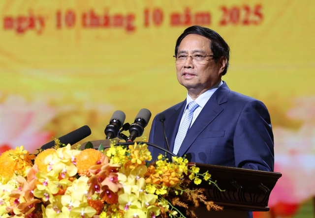 Thủ tướng: Hà Nội cần không 'hình thức qua loa, khoe khoang, làm mà không hiệu quả' - Ảnh 2.