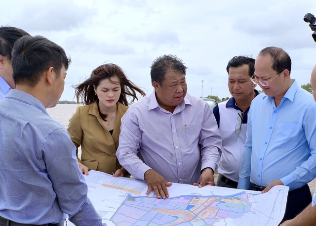 Ông Dương Hoài Nam làm Trưởng Ban Quản lý Khu kinh tế tỉnh Cà Mau - Ảnh 1.