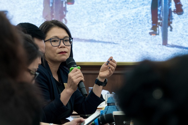 Một nước nói tiếng Anh tăng cường học bổng, 'rộng đường' định cư cho người Việt - Ảnh 3.